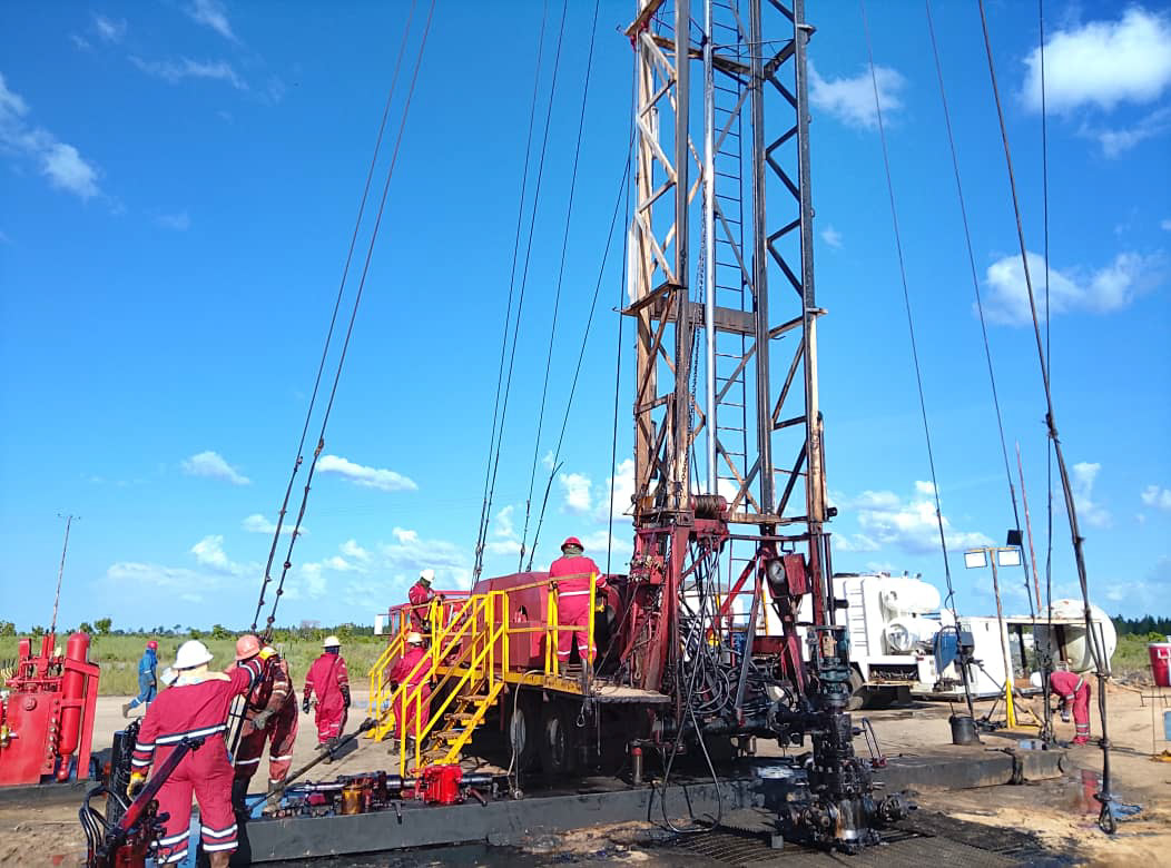 Drilling rig and field personnel